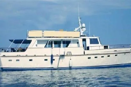 Centaura Yacht Classique * סן טרופז