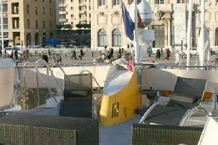 ספינת מלון Centaura Yacht Classique